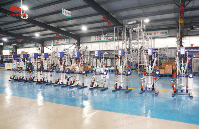 雙層玻璃反應(yīng)釜易爆原因及日常維護