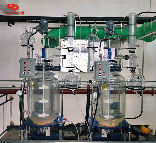 雙層玻璃反應(yīng)釜通入冷卻液如何使用？